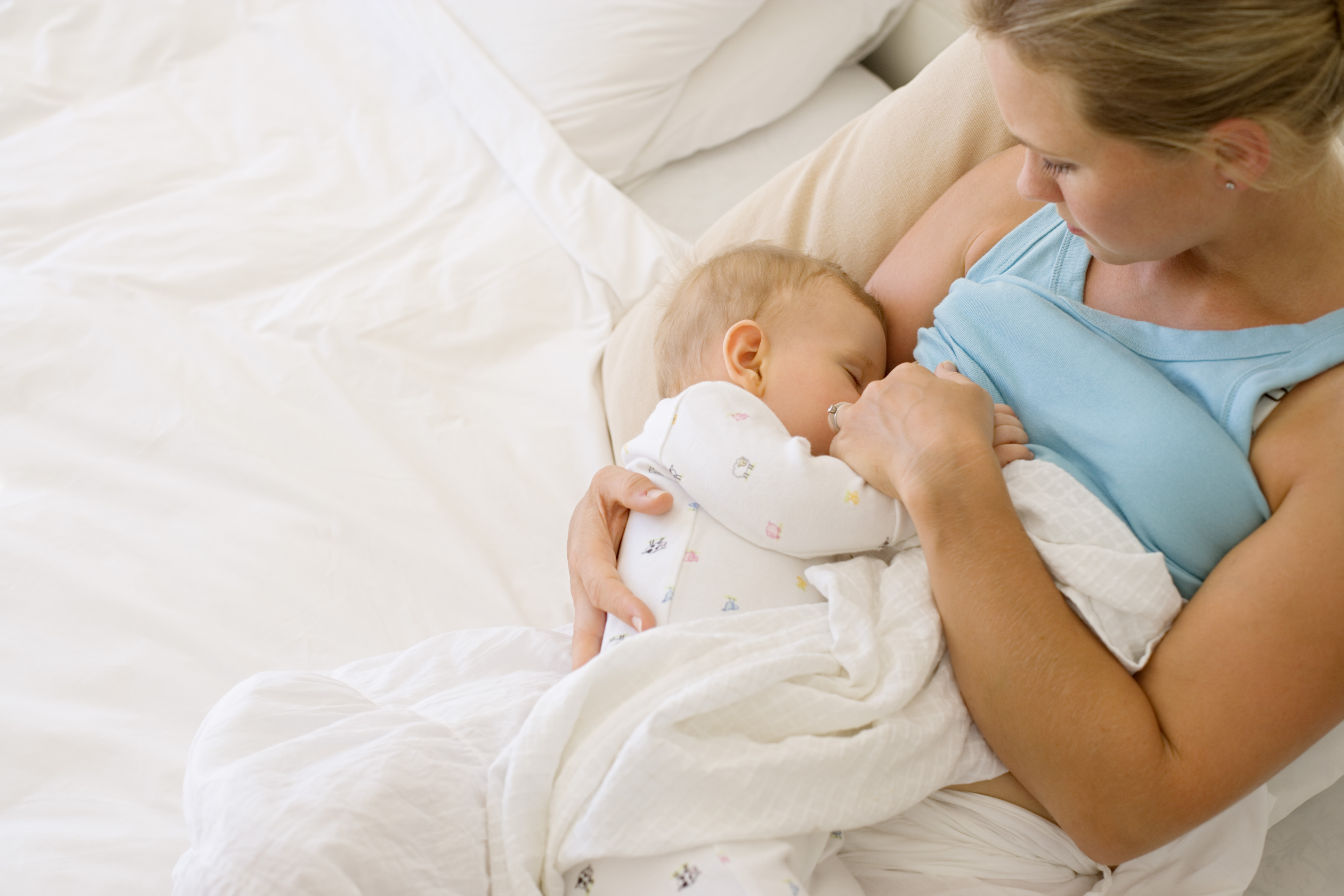 How to Get a Breastfed Baby to Take a Bottle